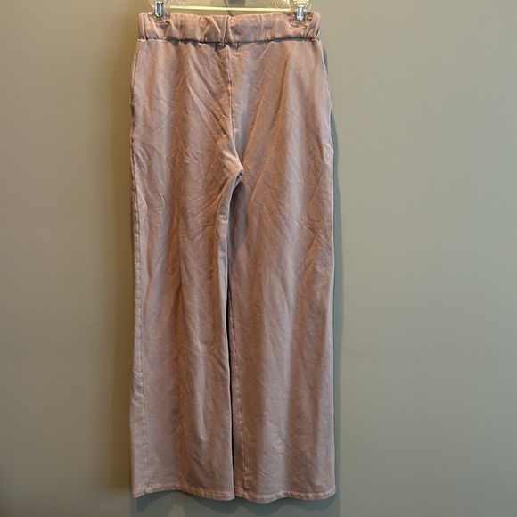 NWT, Monrow, Women’s loose fit lightweight sweatpants, elastic waist - Picture 6 of 8